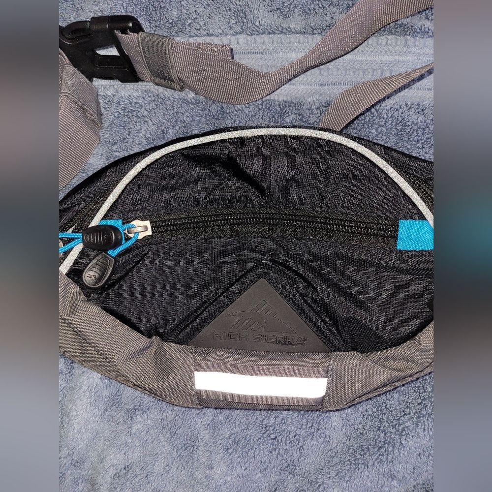 High Sierra Fanny Pack